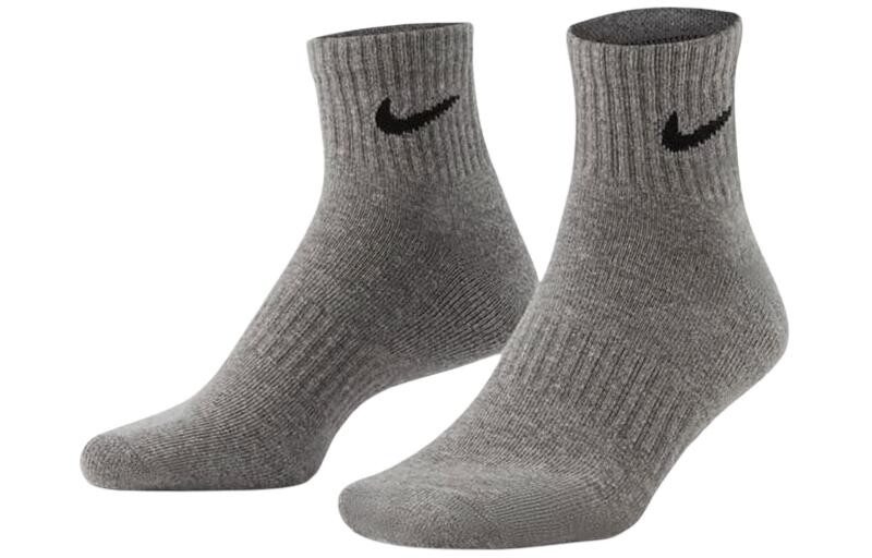 Носки мужские до середины икры Nike
Носки мужские до середины икры Nike
