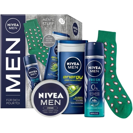 Подарочный набор MEN Mens Stuff с увлажняющими средствами по уходу - включает гель для душа MEN Energy, дезодорант-спрей Fresh Ocean, крем MEN и носки Nivea
Подарочный набор MEN Mens Stuff с увлажняющими средствами по уходу - включает гель для душа MEN Energy, дезодорант-спрей Fresh Ocean, крем MEN и носки Nivea