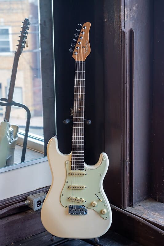 Электрогитара Schecter Nick Johnston Traditional
Электрогитара Schecter Nick Johnston Traditional