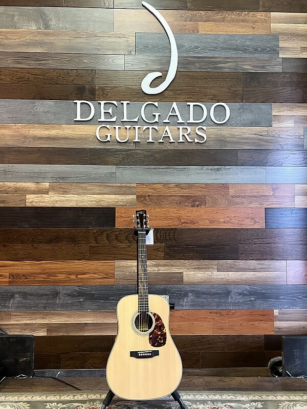 Акустическая гитара Recording King RD-328 Deluxe Dreadnought 2023 - Natural
Акустическая гитара Recording King RD-328 Deluxe Dreadnought 2023 - Natural