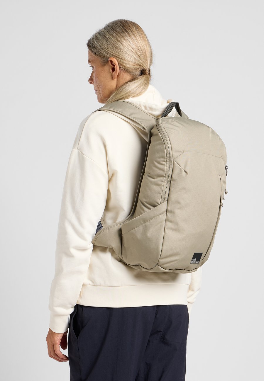 Рюкзак Jack Wolfskin WAIMEA, Stone
Рюкзак Jack Wolfskin WAIMEA, Stone