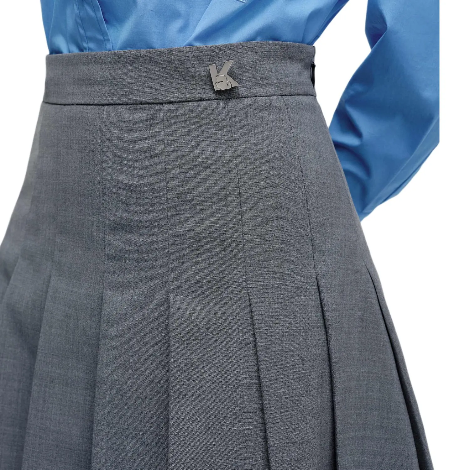 KARL LAGERFELD FW24 Повседневная короткая юбка женская серая KARL LAGERFELD / Karl Lagerfeld Jeans
KARL LAGERFELD FW24 Повседневная короткая юбка женская серая KARL LAGERFELD / Karl Lagerfeld Jeans