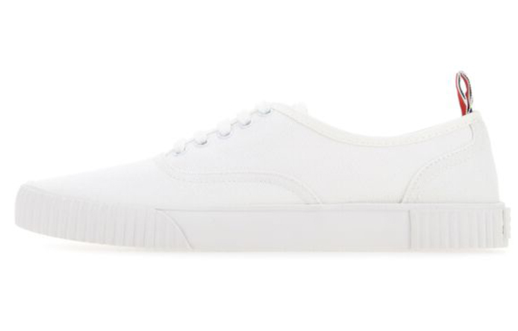 Кроссовки Heritage Canvas THOM BROWNE, Original Shoe Box Included 
Кроссовки Heritage Canvas THOM BROWNE, Original Shoe Box Included