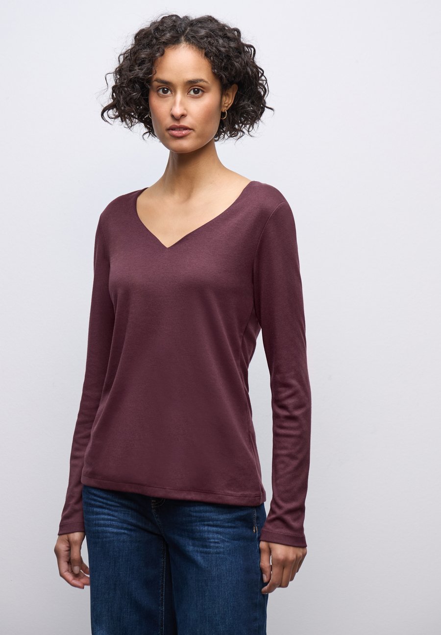 Топ Street One MIT HERZAUSSCHNITT, Rot/Berry
Топ Street One MIT HERZAUSSCHNITT, Rot/Berry