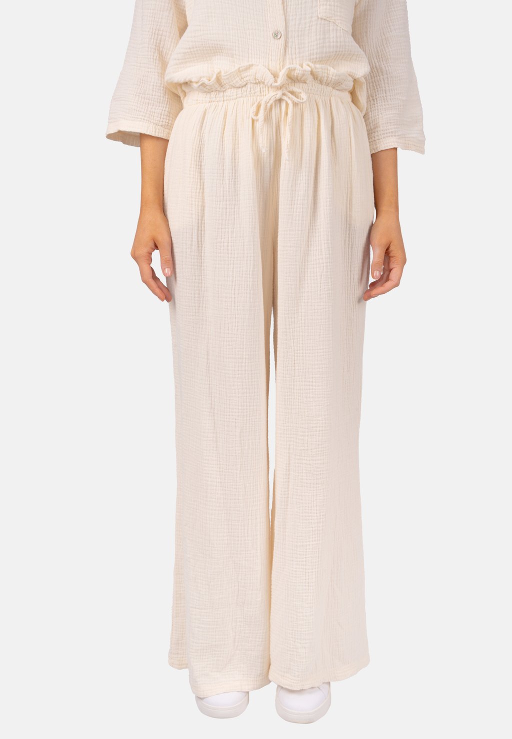 Брюки LISKA MUSSELIN OVERSIZED Seasons of April, бежевый
Брюки LISKA MUSSELIN OVERSIZED Seasons of April, бежевый