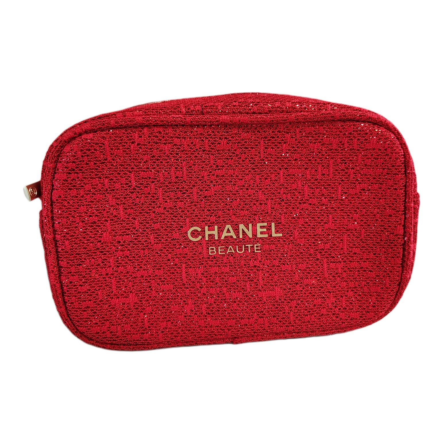 CHANEL Косметичка red gold для хранения
CHANEL Косметичка red gold для хранения