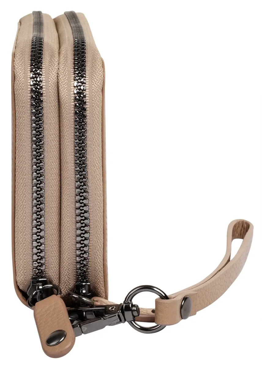 Кошелек bugatti "ELSA", натуральная кожа, цвет Sand
Кошелек bugatti "ELSA", натуральная кожа, цвет Sand