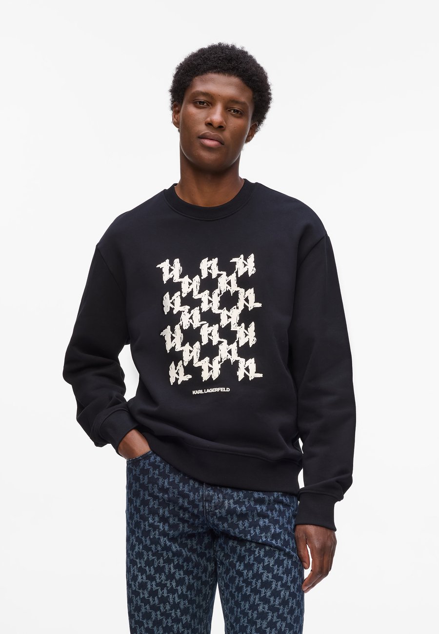 Толстовка KARL LAGERFELD GRAPHIC MONOGRAM, Black
Толстовка KARL LAGERFELD GRAPHIC MONOGRAM, Black