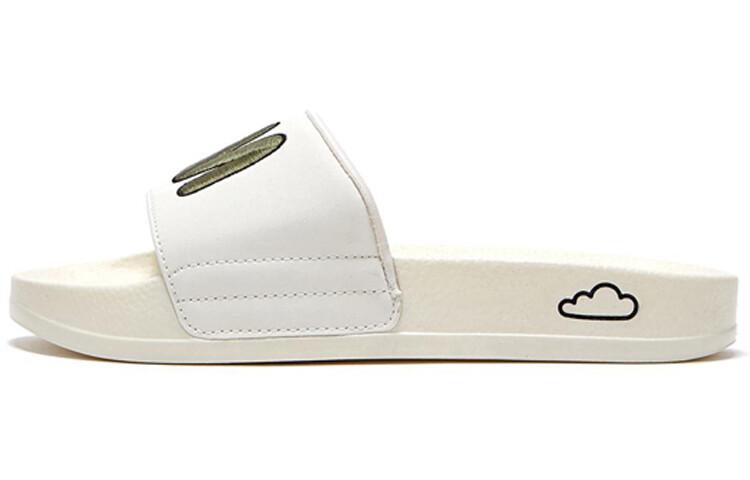 Вьетнамки New Balance унисекс
Вьетнамки New Balance унисекс