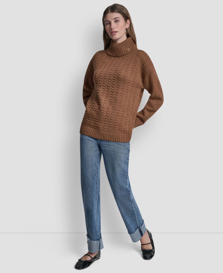 Женский свитер с высоким воротником и помпонами, с длинными рукавами DKNY Jeans, Burnt Sugar
Женский свитер с высоким воротником и помпонами, с длинными рукавами DKNY Jeans, Burnt Sugar