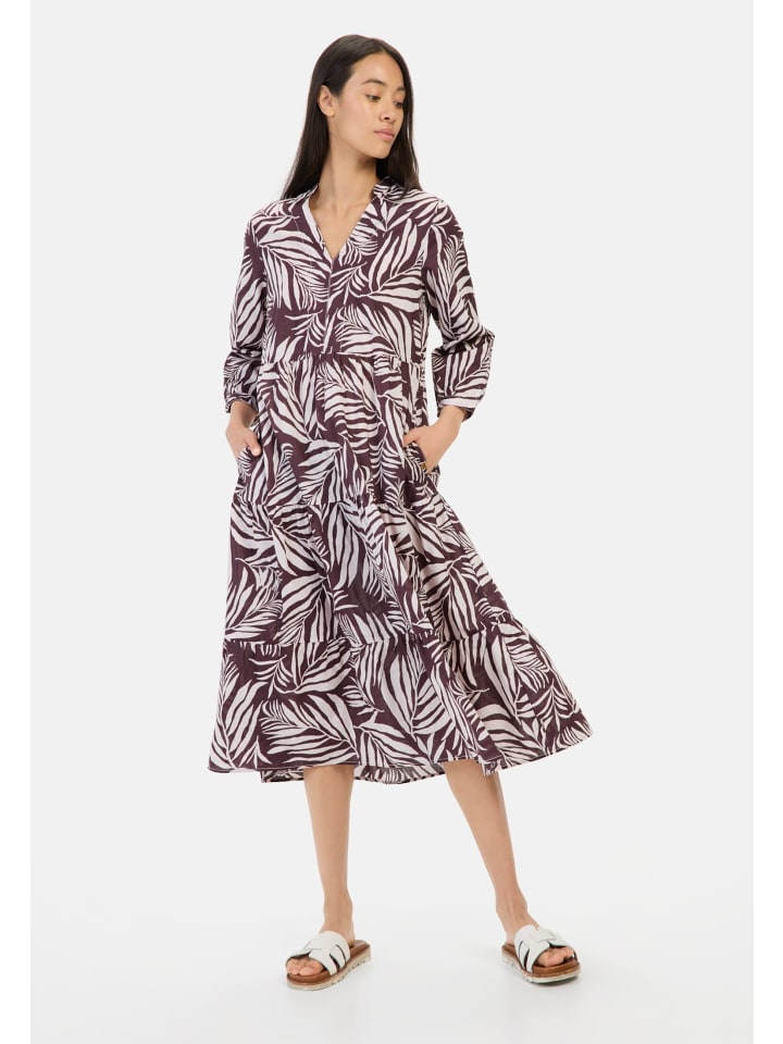 Летнее платье средней длины с принтом по всей поверхности в коричнево-белом цвете Camel Active
Летнее платье средней длины с принтом по всей поверхности в коричнево-белом цвете Camel Active