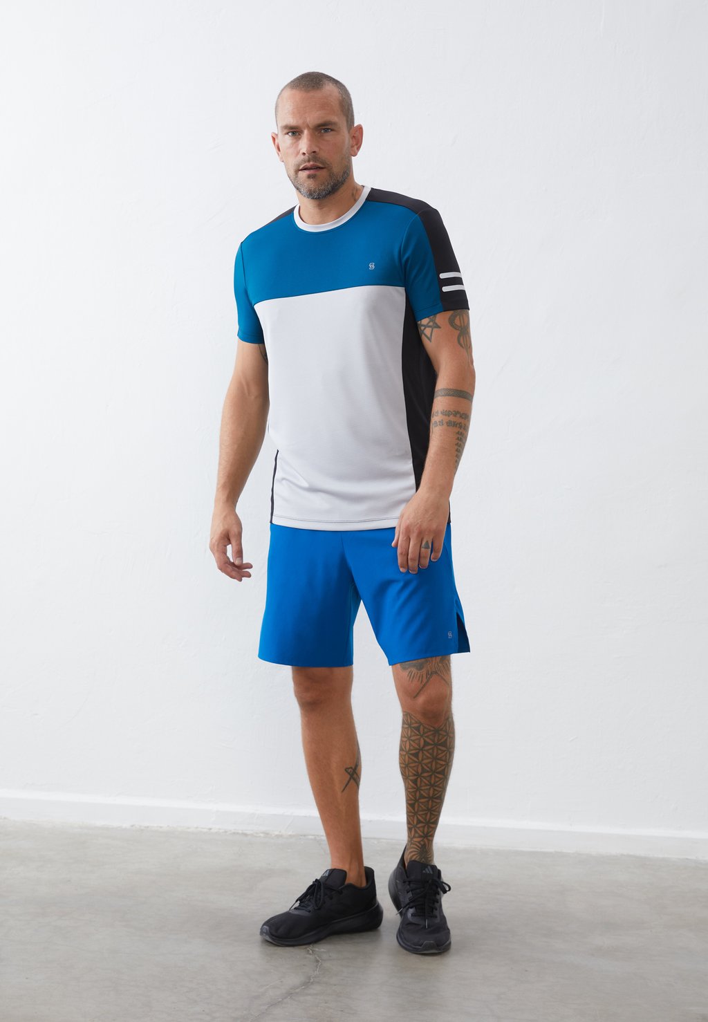 Футболка с принтом Pier One Sport, черный 
Футболка с принтом Pier One Sport, черный