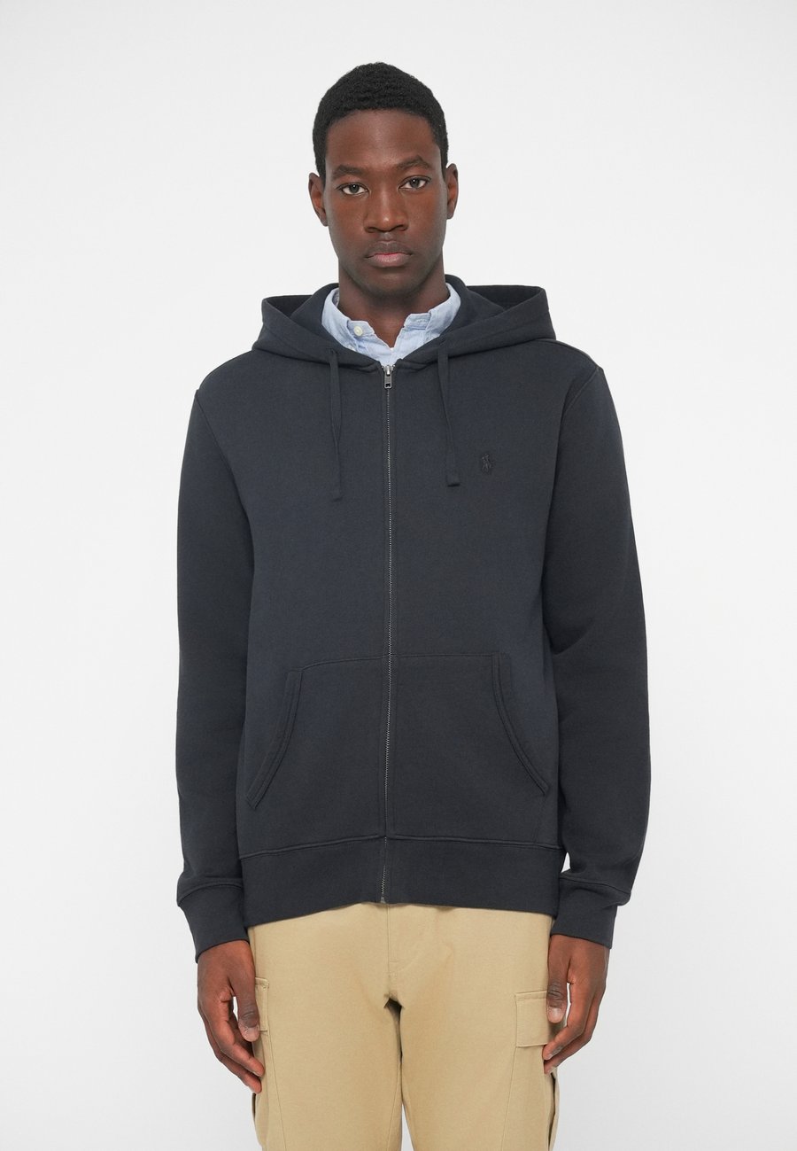 Толстовка Polo Ralph Lauren GARMENT-DYED FLEECE FULL-ZIP HOODIE, Black
Толстовка Polo Ralph Lauren GARMENT-DYED FLEECE FULL-ZIP HOODIE, Black