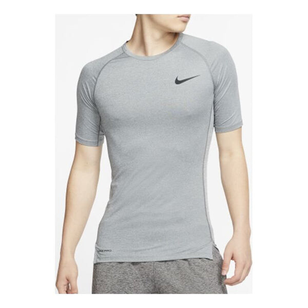 Футболка профессиональные тренировочные обтягивающие с коротким рукавом Nike, серый
Футболка профессиональные тренировочные обтягивающие с коротким рукавом Nike, серый