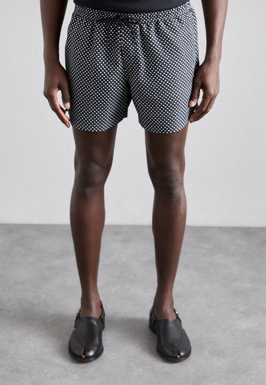 Шорты Tiger of Sweden, светло-голубой
Шорты Tiger of Sweden, светло-голубой