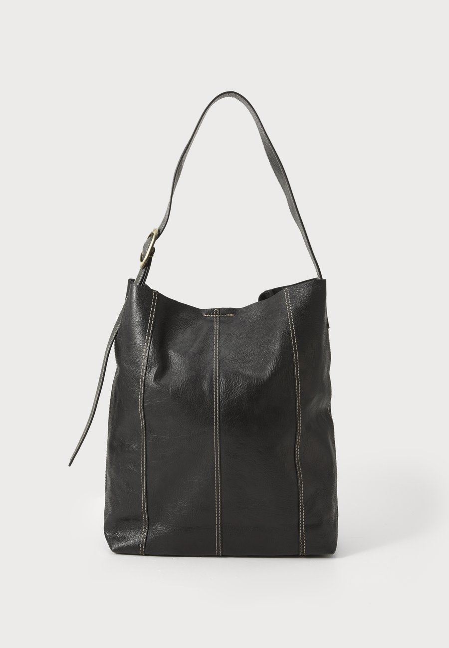 Сумка-шоппер Becksöndergaard PANEL MAE BUCKLE BAG SET, Black
Сумка-шоппер Becksöndergaard PANEL MAE BUCKLE BAG SET, Black