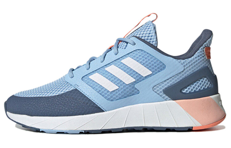 Кроссовки женские Questar с низким верхом 
Кроссовки женские Questar с низким верхом