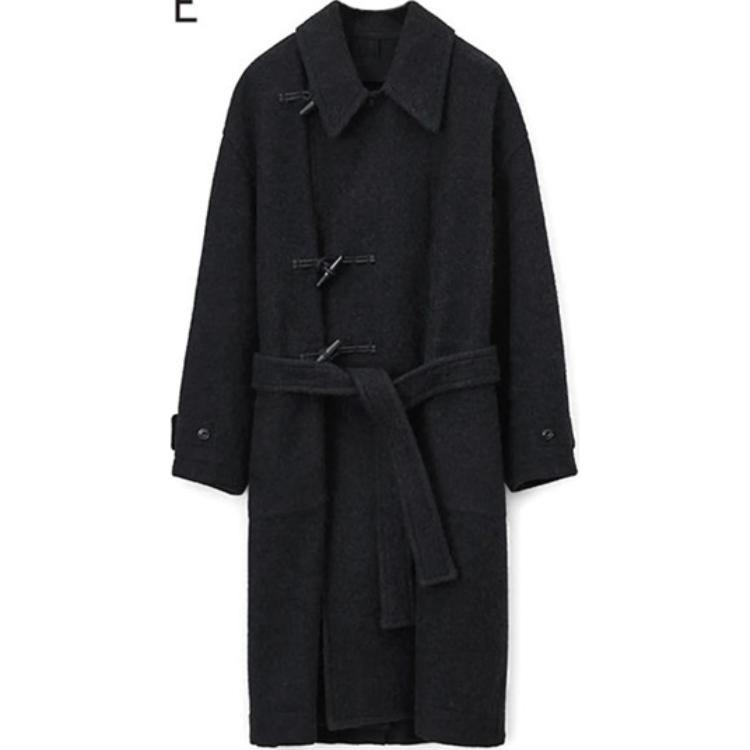 Lemaire Приталенное драповое пальто-дафлкот, Black
Lemaire Приталенное драповое пальто-дафлкот, Black