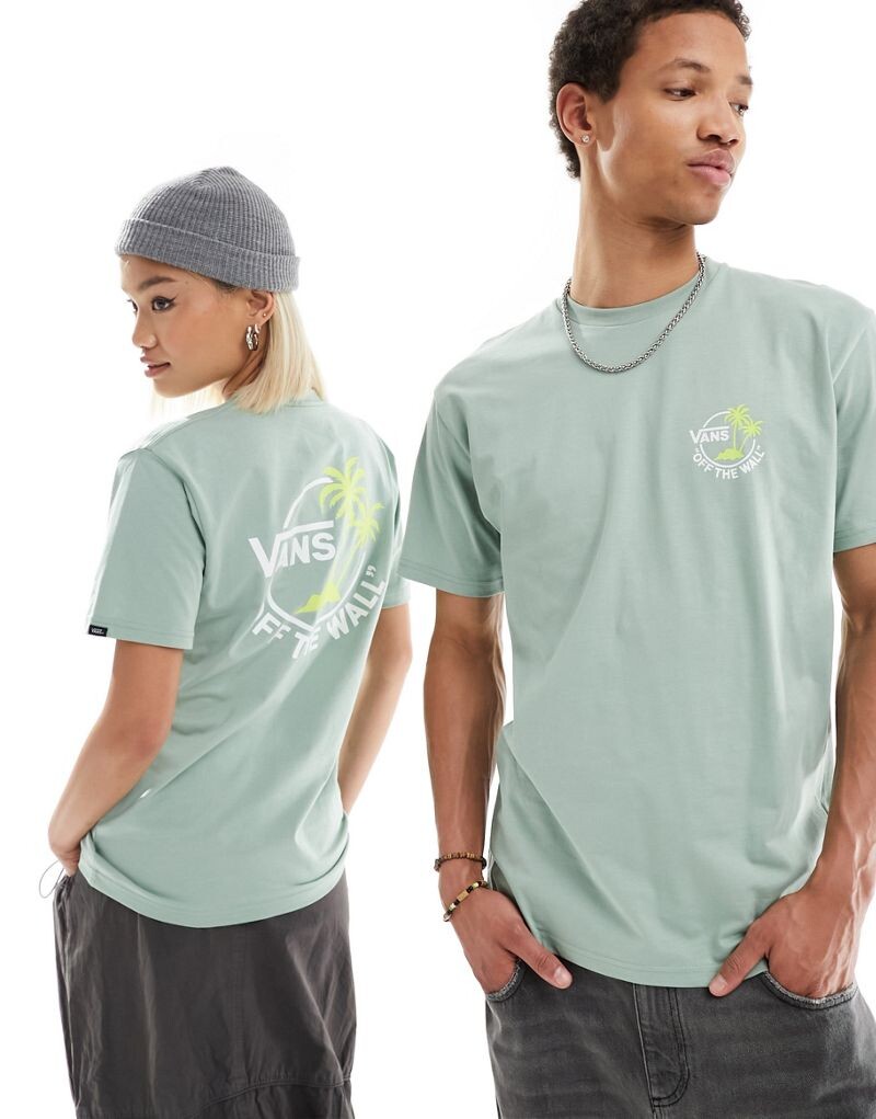 Vans Classic — светло-зеленая футболка с принтом в виде двух маленьких пальм на спине
Vans Classic — светло-зеленая футболка с принтом в виде двух маленьких пальм на спине