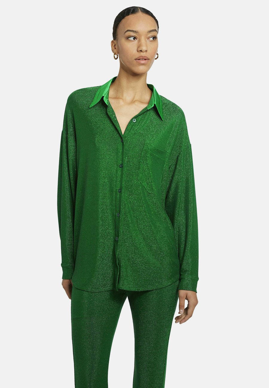 Блуза Nicowa LOPAWI, Dunkelgrün/Dark Green
Блуза Nicowa LOPAWI, Dunkelgrün/Dark Green