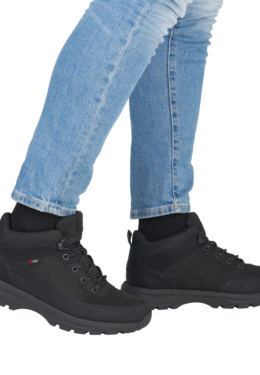Ботинки Rieker Lace-up ankle boots, Schwarz/Black
Ботинки Rieker Lace-up ankle boots, Schwarz/Black