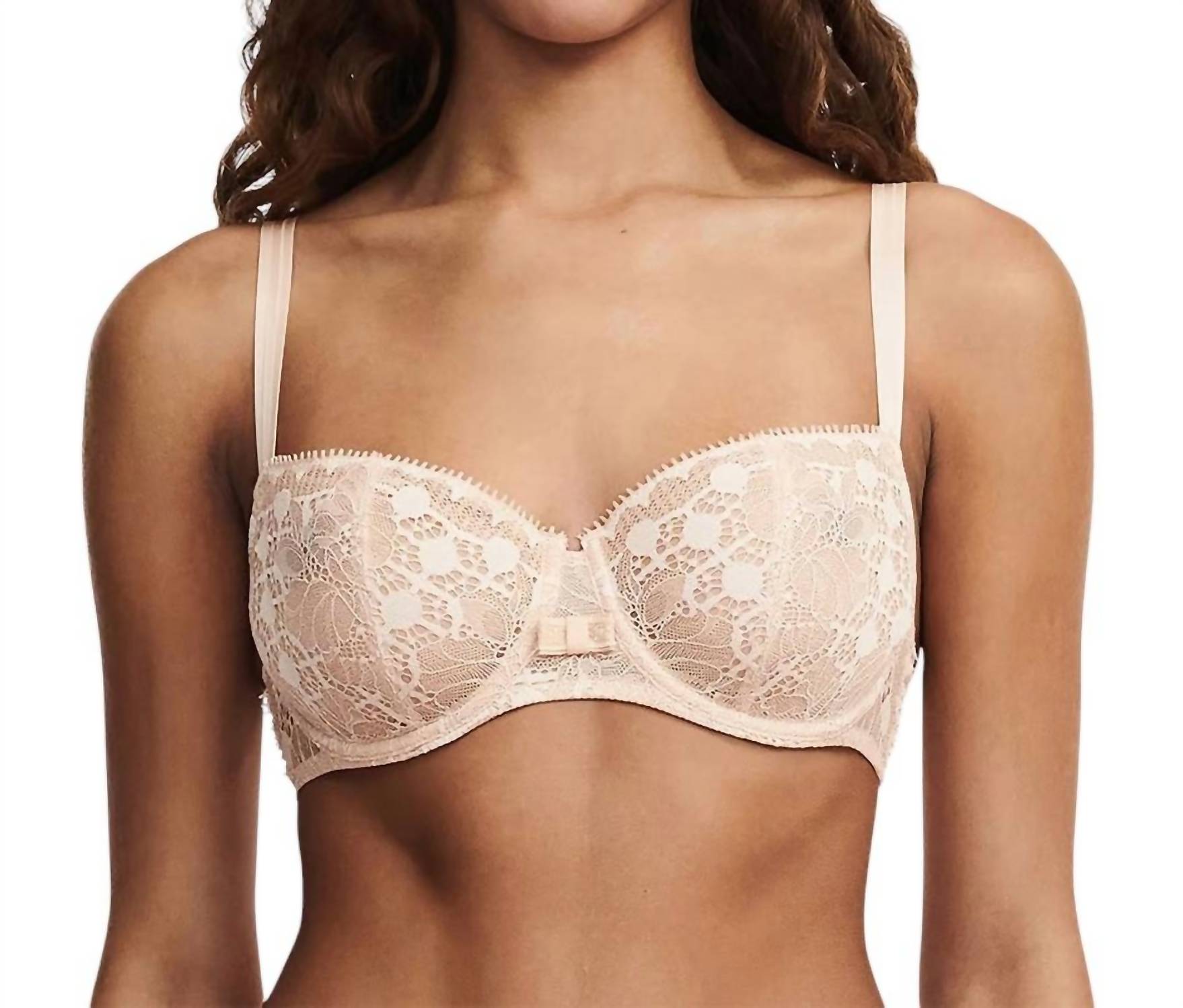 Бюстгальтер Merci Demi Cup телесного цвета Chantelle, цвет nude
Бюстгальтер Merci Demi Cup телесного цвета Chantelle, цвет nude