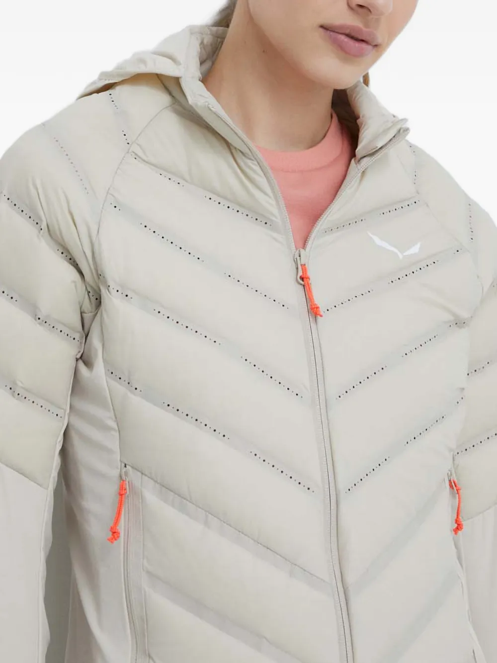 Стеганая куртка с капюшоном Salewa, бежевый
Стеганая куртка с капюшоном Salewa, бежевый