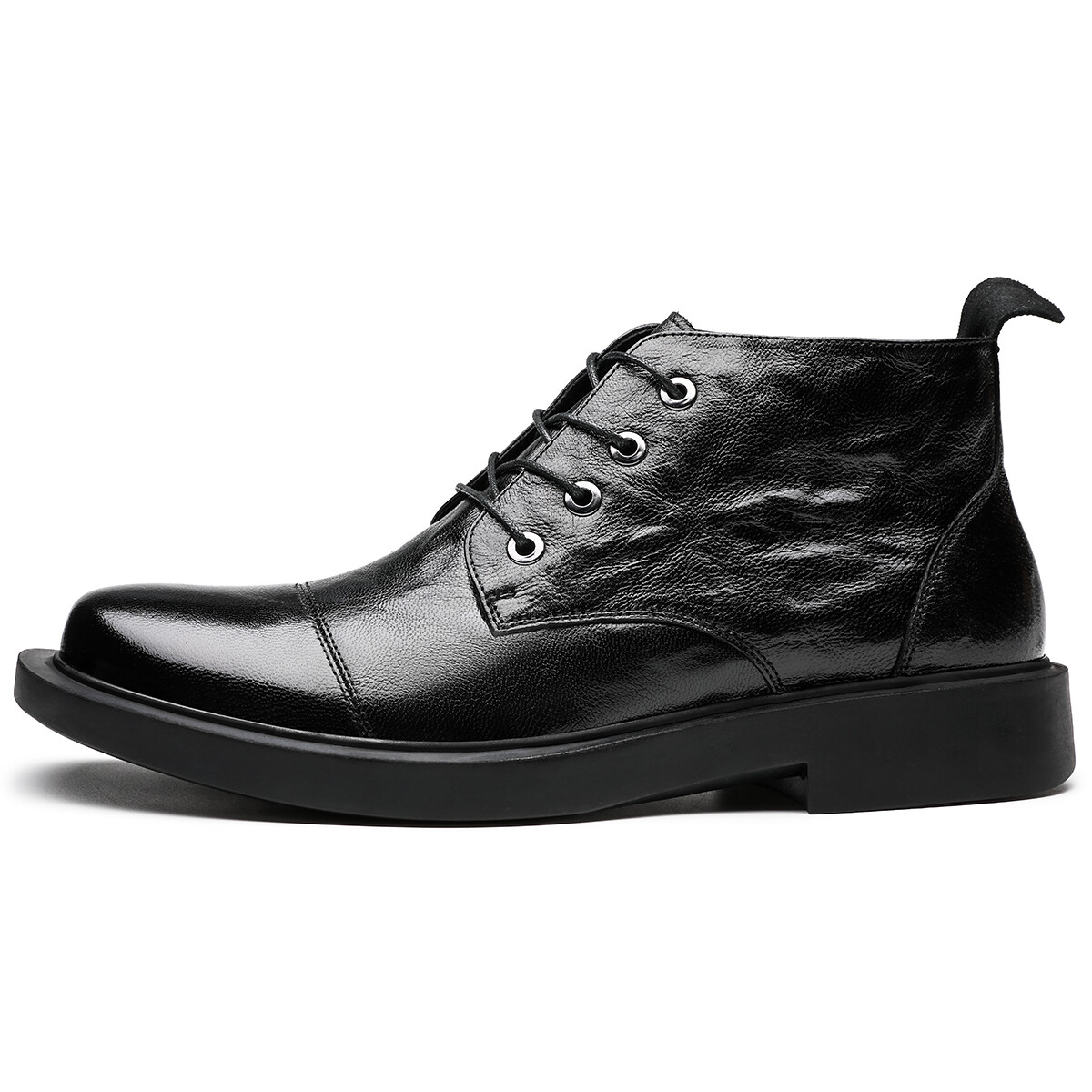 Ботинки мужские черный Fapai
Ботинки мужские черный Fapai