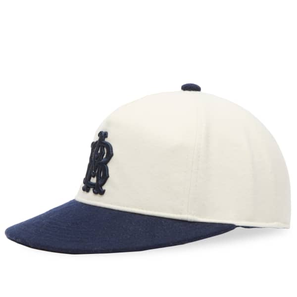 Контрастная кепка с монограммой About:Blank, экрю/темно-синий
Контрастная кепка с монограммой About:Blank, экрю/темно-синий