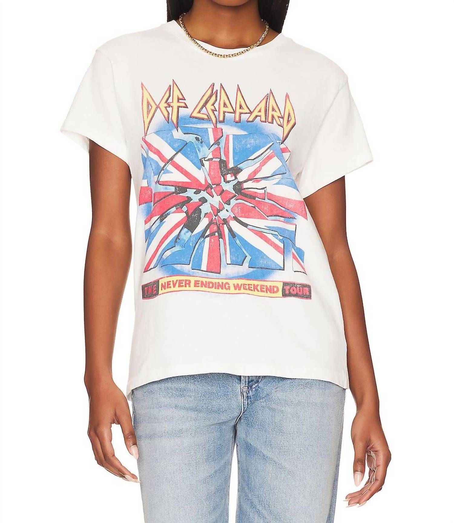 Футболка Def Leppard 1993 Never Ending Weekend Tour в винтажном белом цвете DAYDREAMER
Футболка Def Leppard 1993 Never Ending Weekend Tour в винтажном белом цвете DAYDREAMER