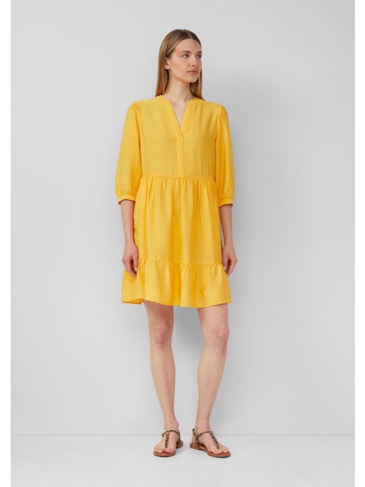 Короткое платье s.Oliver, желтый
Короткое платье s.Oliver, желтый