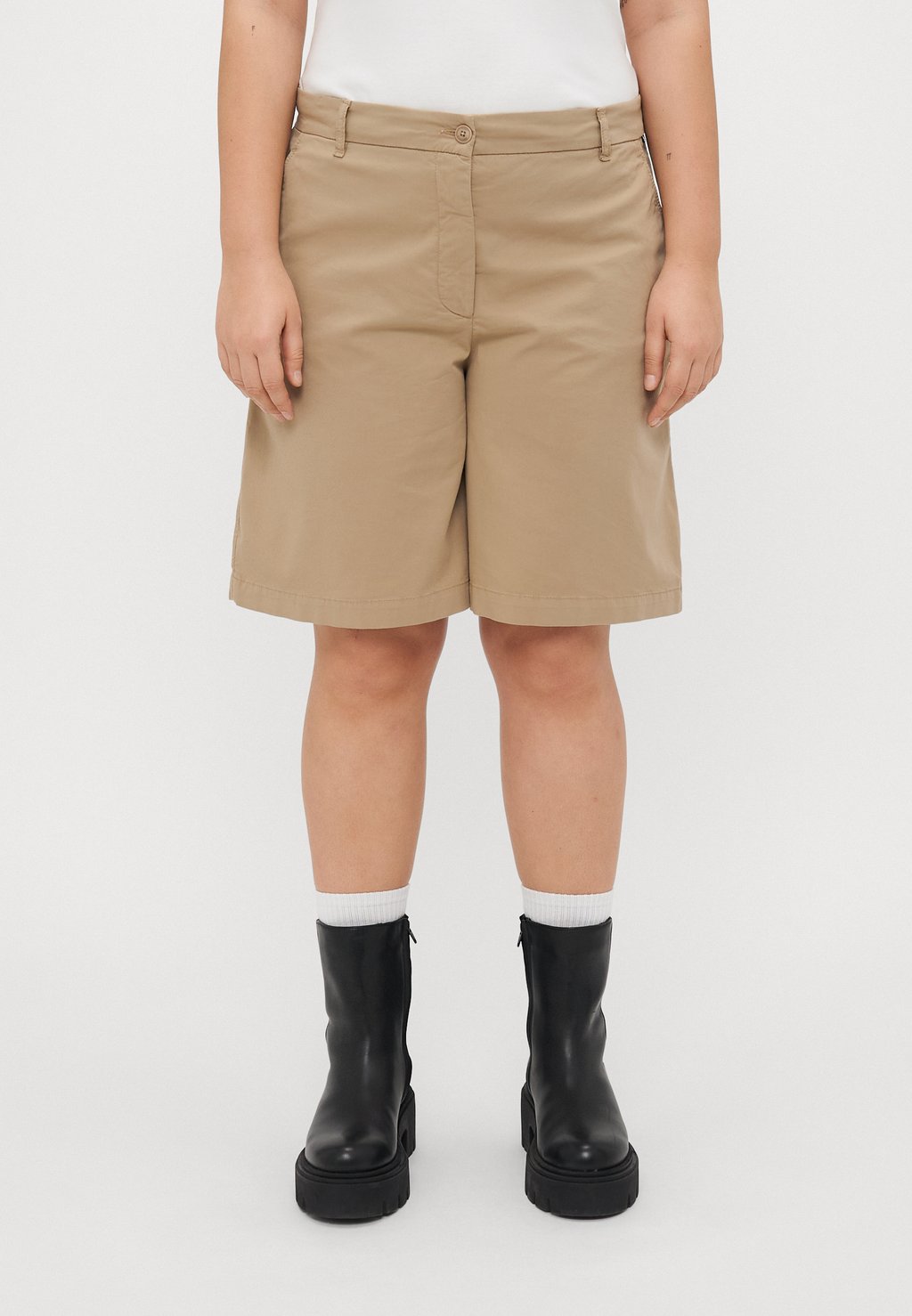 Шорты Tommy Hilfiger Curve, бежевый
Шорты Tommy Hilfiger Curve, бежевый