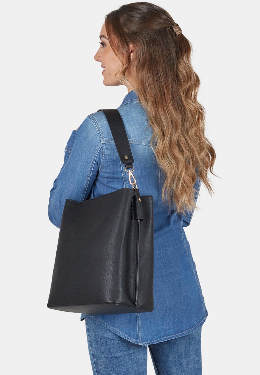 Сумочка Bata, черный
Сумочка Bata, черный