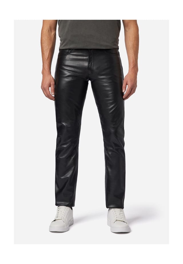 Кожаные брюки № 3 джинсы tr классического 5-карманного фасона из вощеной коровьей кожи - прямой крой Ricano, черный
Кожаные брюки № 3 джинсы tr классического 5-карманного фасона из вощеной коровьей кожи - прямой крой Ricano, черный