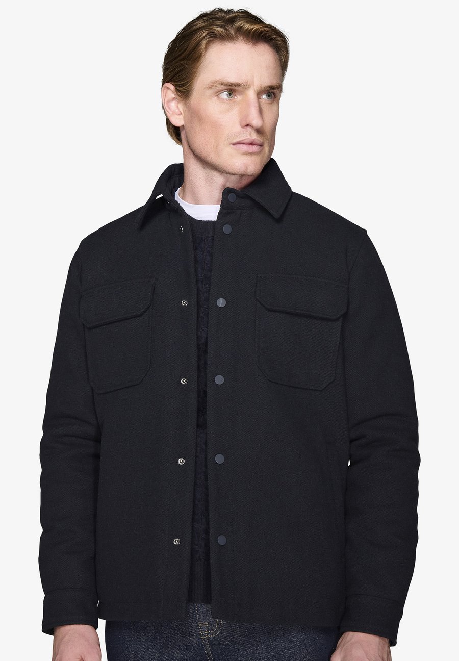 Куртка Dan John Light jacket, Blue Solid/Blue
Куртка Dan John Light jacket, Blue Solid/Blue