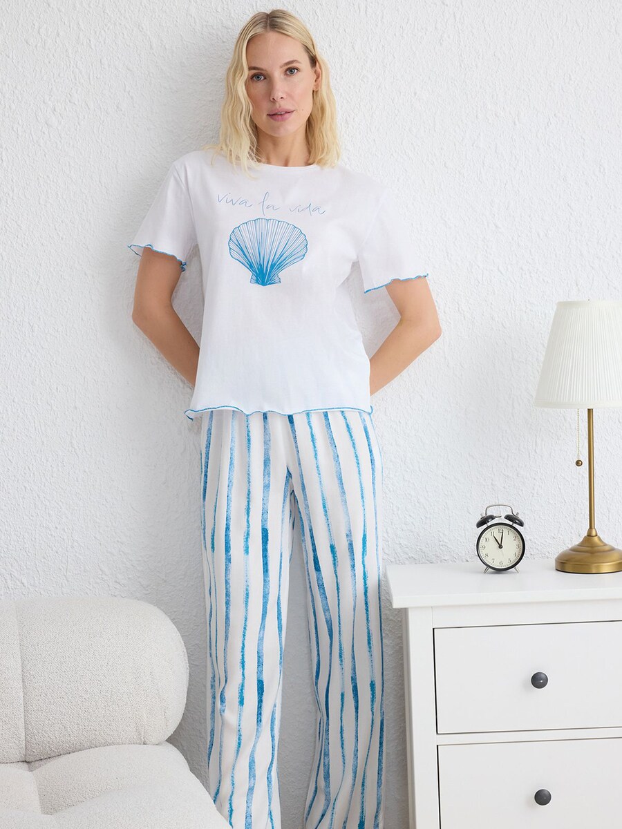 Пижама Trendyol, белый
Пижама Trendyol, белый