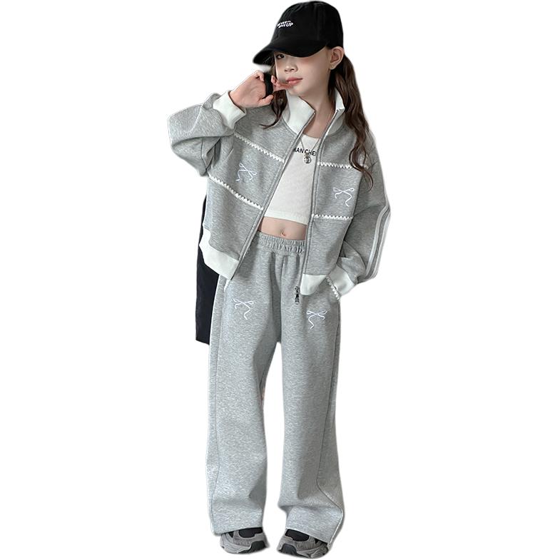 Повседневная спортивная одежда для подростков весна-осень Disney, серый
Повседневная спортивная одежда для подростков весна-осень Disney, серый