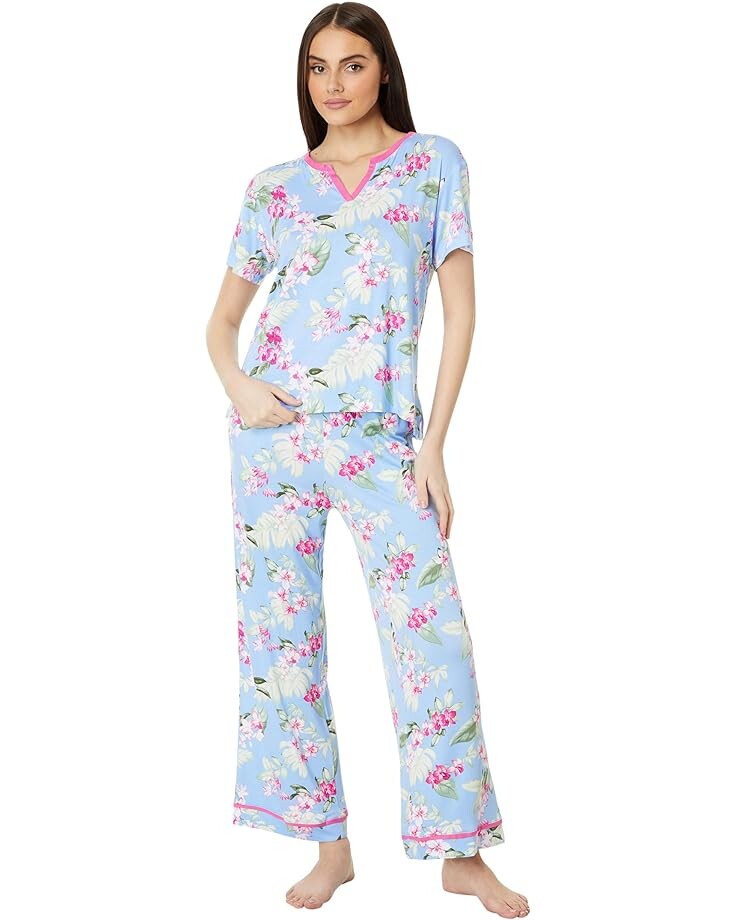 Пижама Tommy Bahama 3/4 Sleeve Crop Pants, цвет Blue Floral
Пижама Tommy Bahama 3/4 Sleeve Crop Pants, цвет Blue Floral