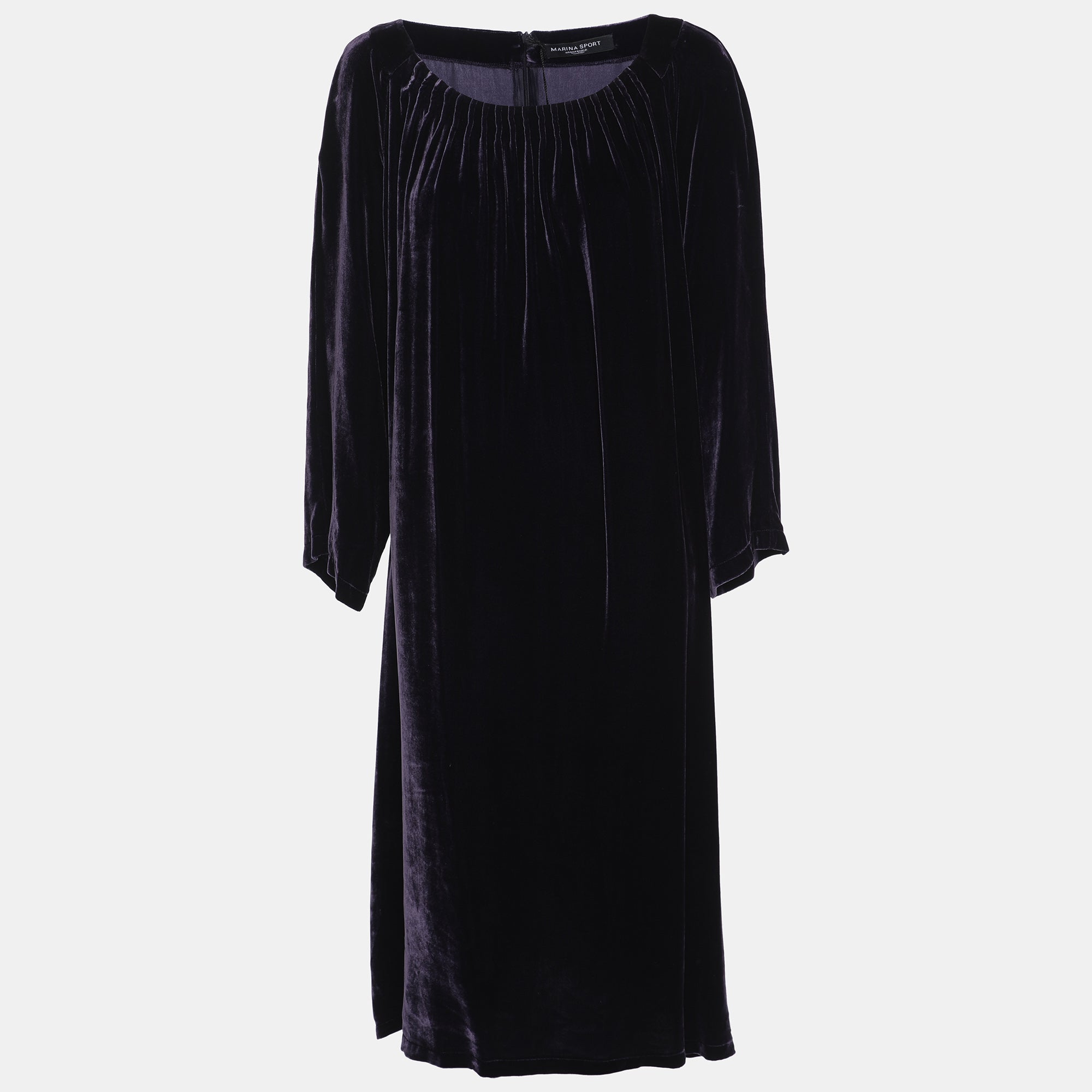 Мини-платье с длинными рукавами из фиолетового бархата от Marina Sport By Marina Rinaldi
Мини-платье с длинными рукавами из фиолетового бархата от Marina Sport By Marina Rinaldi