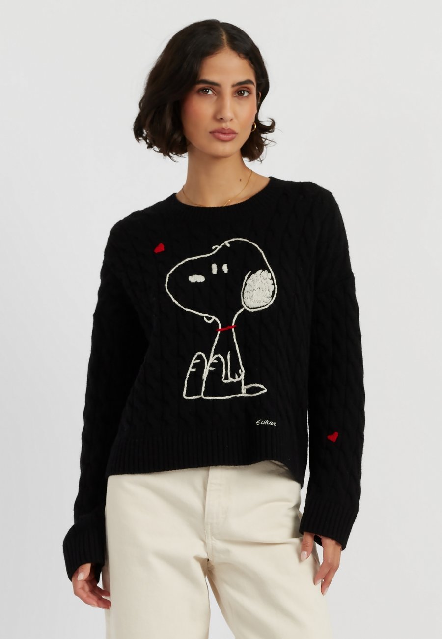 Джемпер CHINTI & PARKER SNOOPY EMBROIDERED , Black
Джемпер CHINTI & PARKER SNOOPY EMBROIDERED , Black