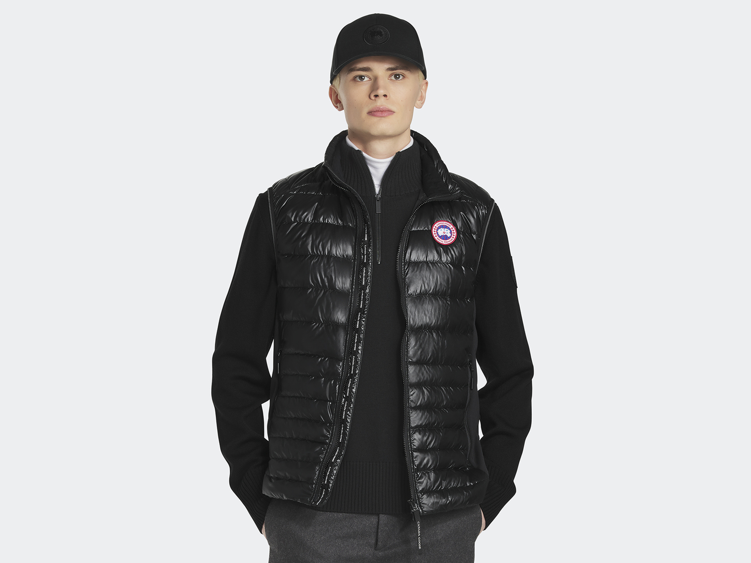 Жилет Canada Goose HyBridge Lite, черный
Жилет Canada Goose HyBridge Lite, черный