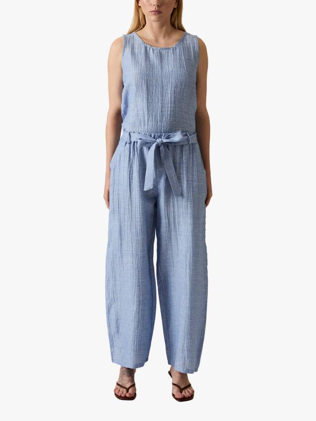 Брюки с поясом и плиссировкой James Lakeland, Pale Blue
Брюки с поясом и плиссировкой James Lakeland, Pale Blue