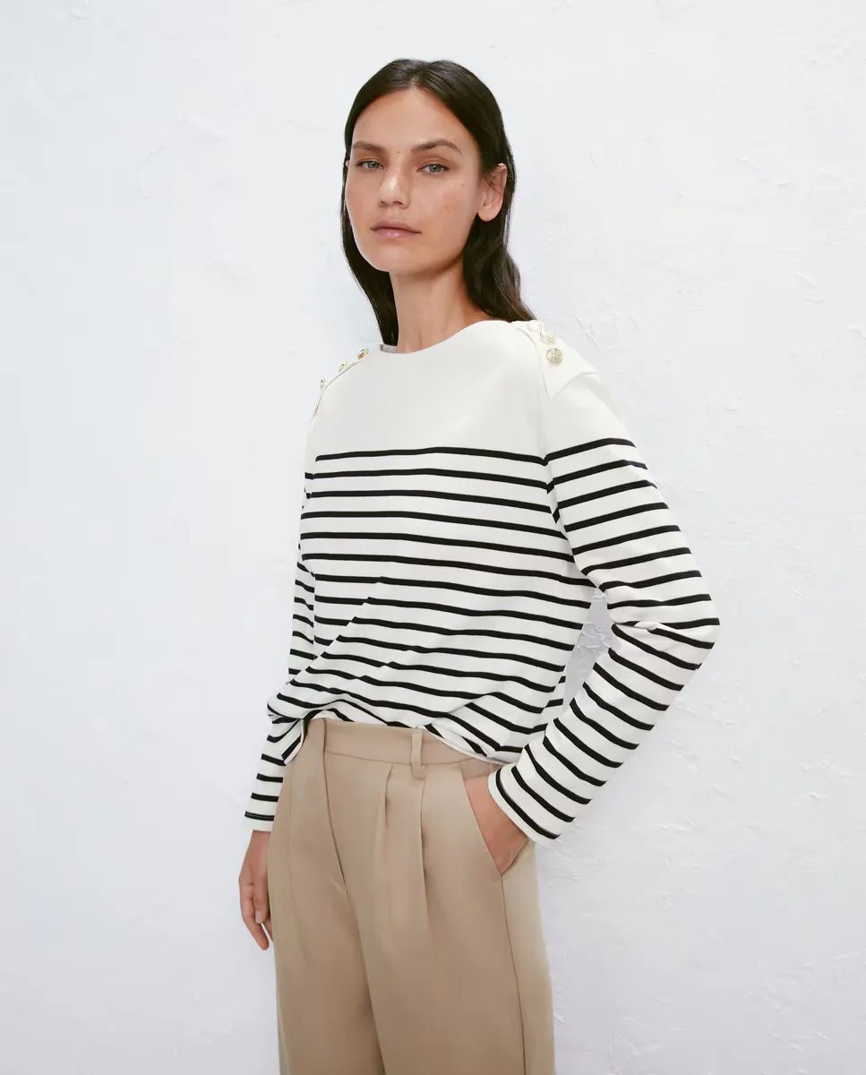 Женская футболка с длинными рукавами и вырезом-лодочкой Easy Wear, цвет 120 Crudo
Женская футболка с длинными рукавами и вырезом-лодочкой Easy Wear, цвет 120 Crudo