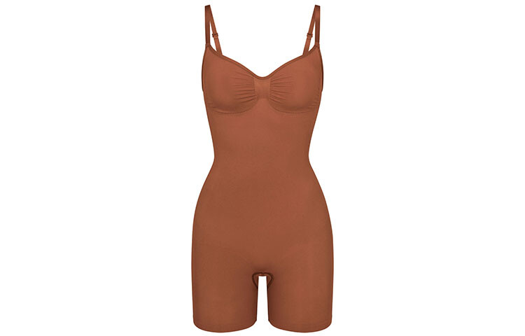 Боди женское темно-красно-коричневое/бронзовое Skims
Боди женское темно-красно-коричневое/бронзовое Skims