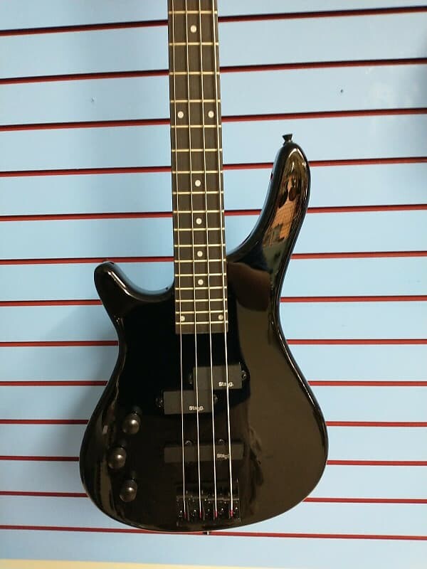 Басс гитара Stagg BC300 Fusion LH
Басс гитара Stagg BC300 Fusion LH