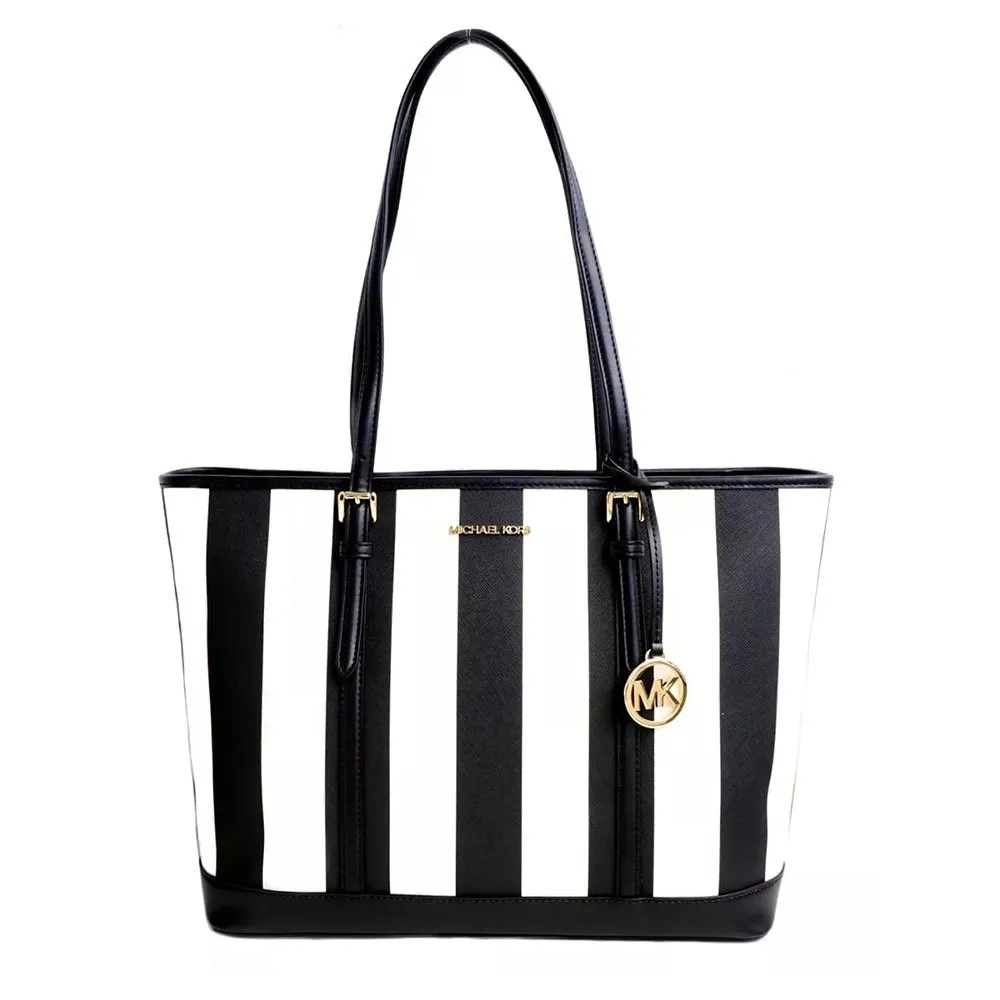 Сумка-тоут Michael Kors 35S4GTVT3R, черный
Сумка-тоут Michael Kors 35S4GTVT3R, черный