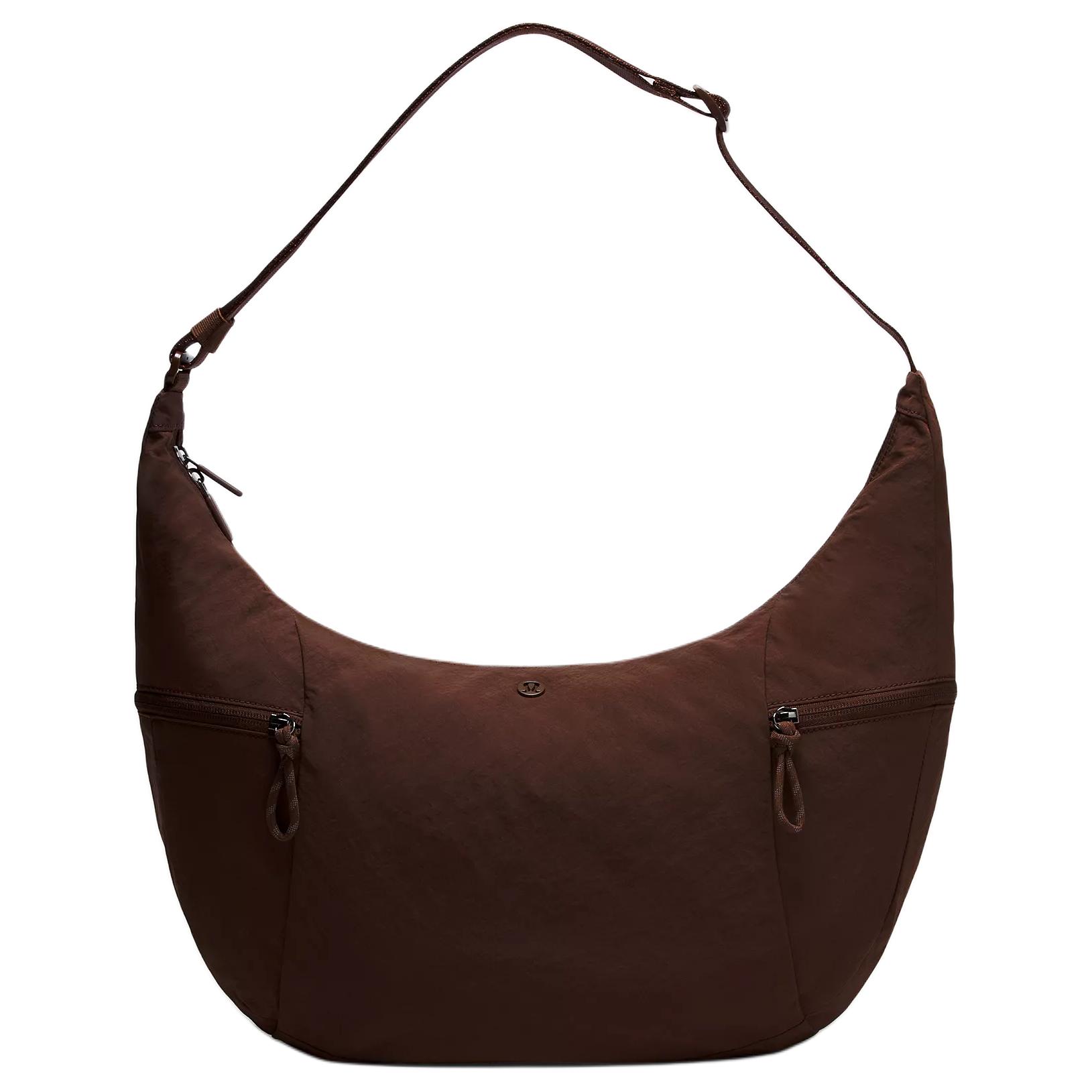 Lululemon Полиэстеровая большая унисекс наплечная сумка Лава Кейк, Lava Cake
Lululemon Полиэстеровая большая унисекс наплечная сумка Лава Кейк, Lava Cake