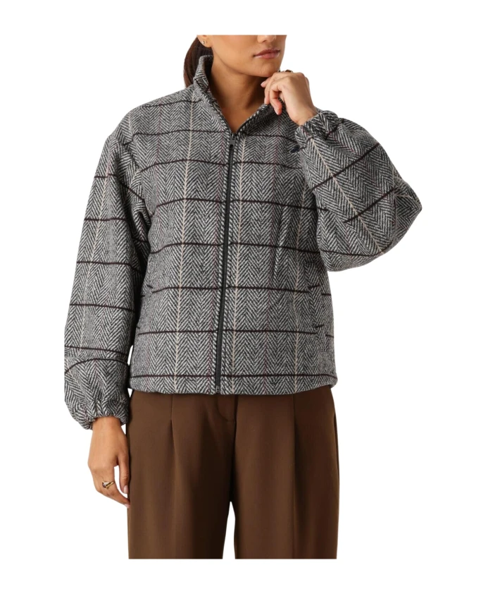 Клетчатый жакет Сара Another Label, серый
Клетчатый жакет Сара Another Label, серый