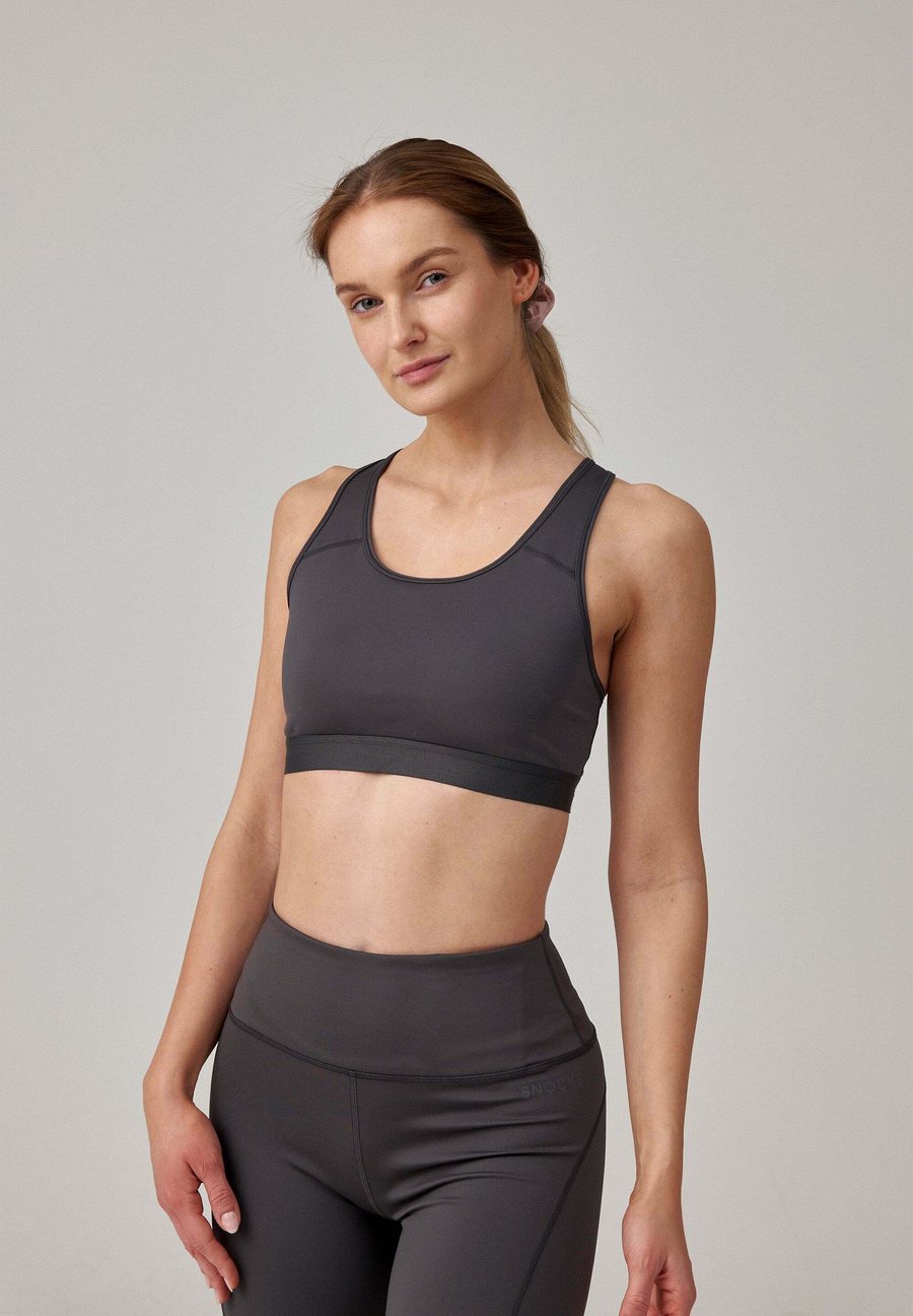 Бюстгальтер SNOCKS Medium support sports bra, Dunkelgrau/Dark Grey
Бюстгальтер SNOCKS Medium support sports bra, Dunkelgrau/Dark Grey