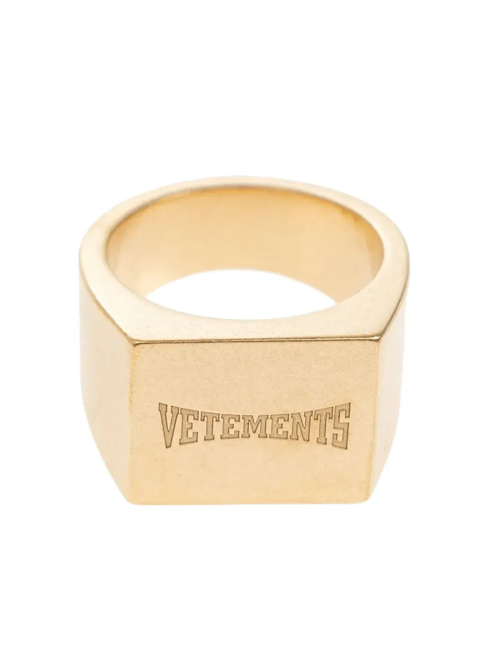 Перстень с квадратной печаткой VETEMENTS, золотой
Перстень с квадратной печаткой VETEMENTS, золотой